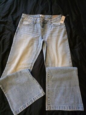 Pac Sun flared leg